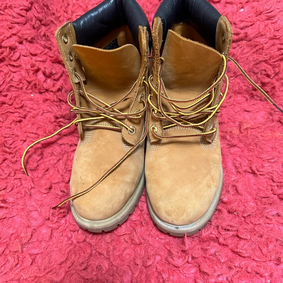 Timberland size 8 - Picture 2 of 6